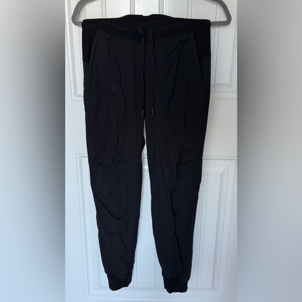 Lululemon Dance Studio Joggers - Picture 2 of 4